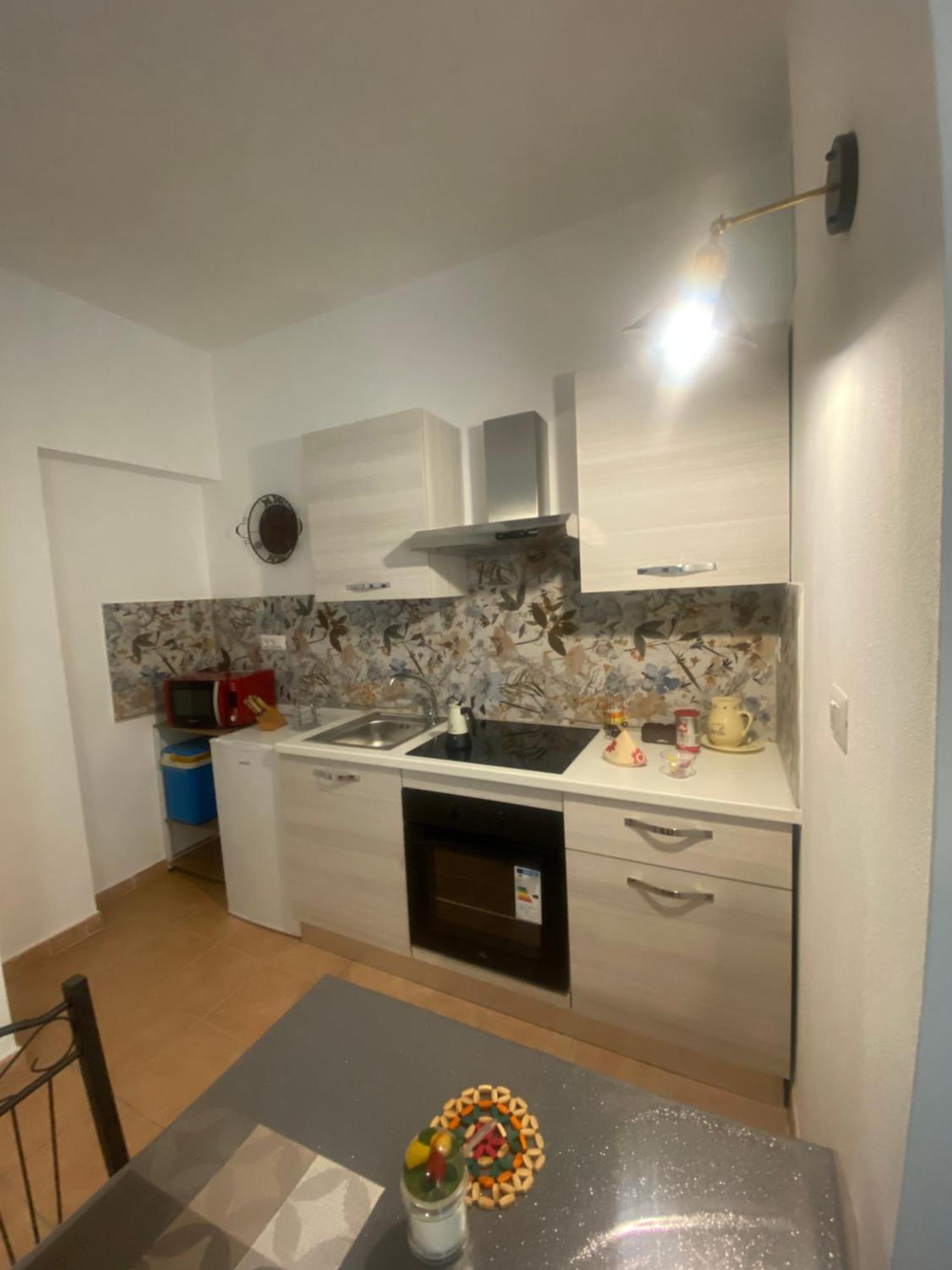 Bed And Breakfast Le Petunie Bari Sardo Dış mekan fotoğraf