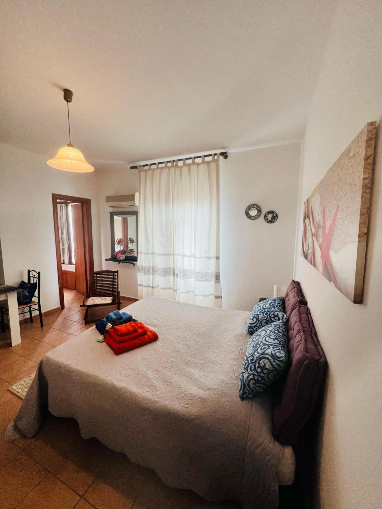 Bed And Breakfast Le Petunie Bari Sardo Dış mekan fotoğraf