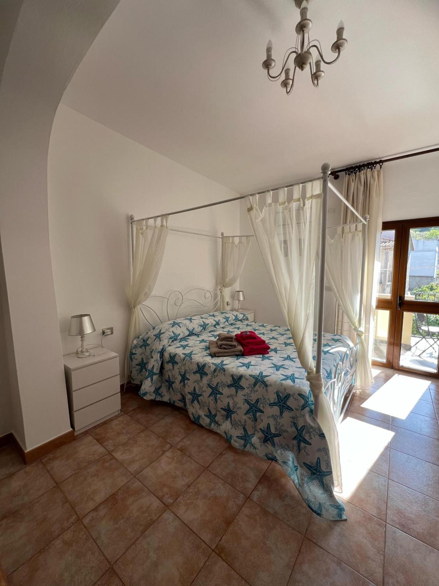 Bed And Breakfast Le Petunie Bari Sardo Dış mekan fotoğraf