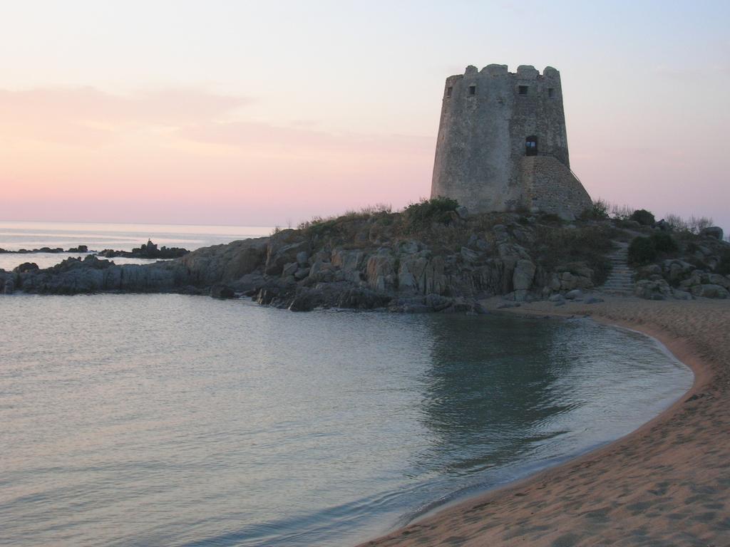 Bed And Breakfast Le Petunie Bari Sardo Dış mekan fotoğraf