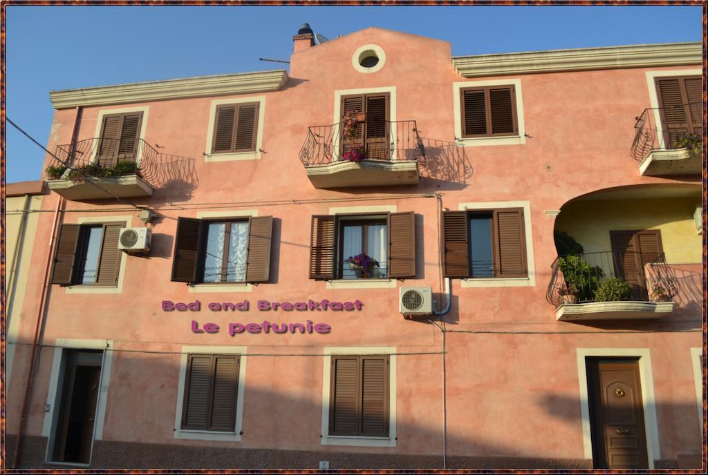 Bed And Breakfast Le Petunie Bari Sardo Dış mekan fotoğraf